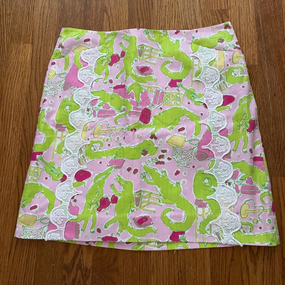 Lilly Pulitzer skirt with lace trim